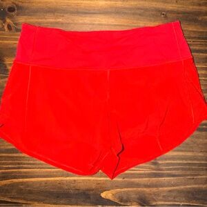 Lululemon speed ups HR 2.5 in